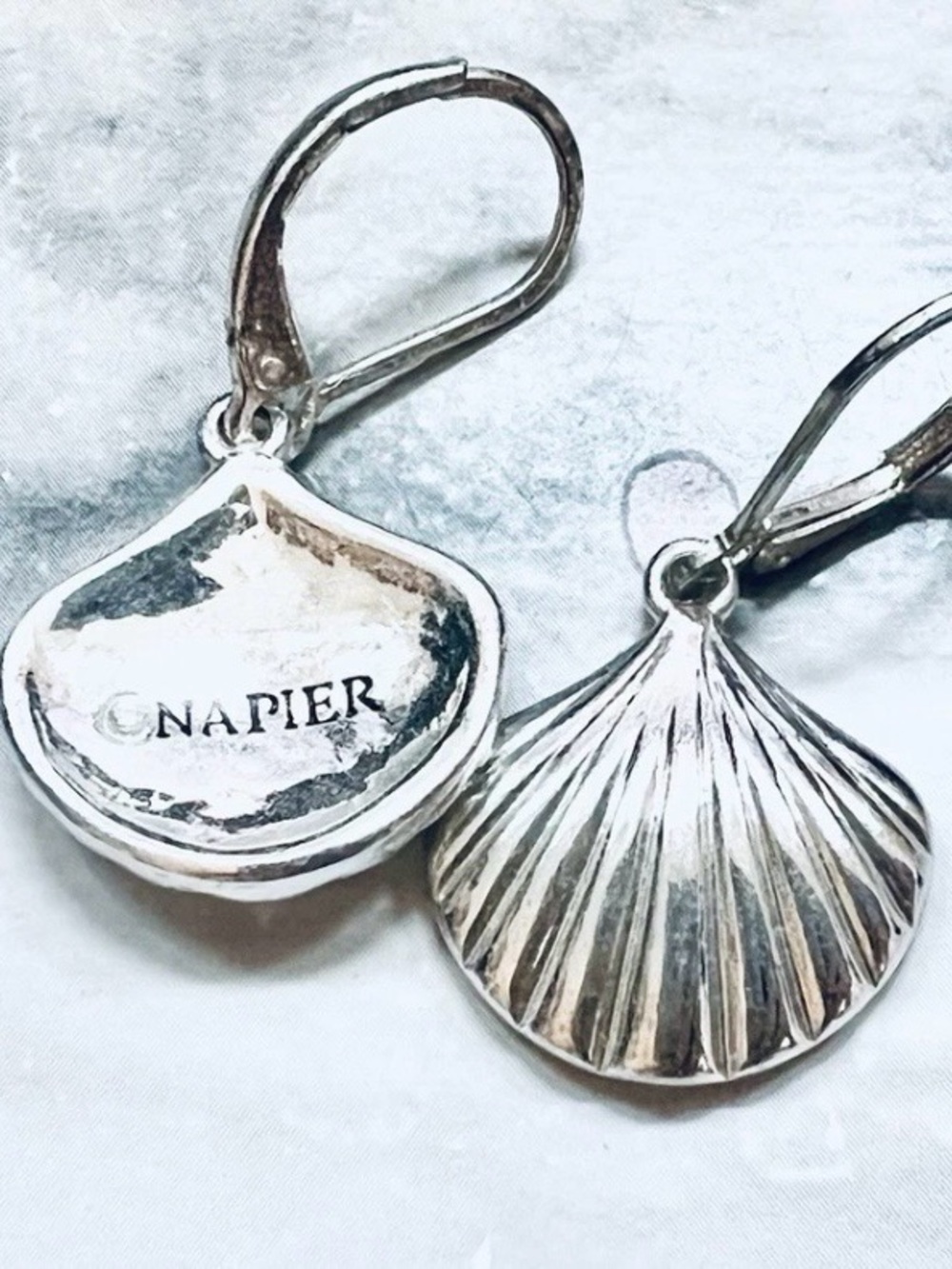Vintage 1950-60 Napier Silver Shell Drop Earrings with Leverback